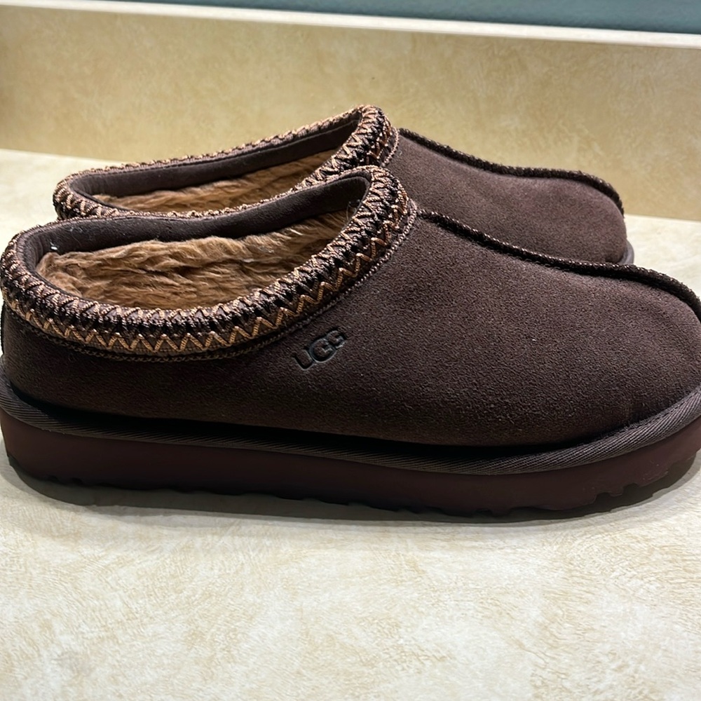 Ugg Tasman Women’s Slipper, size 8 , color Brunt Cedar